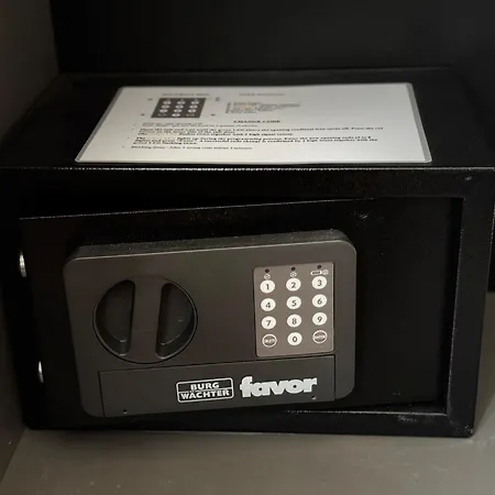 Family Boreas * Triest